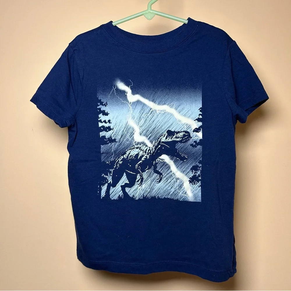 OshKosh Dinosaur Graphic Tee Boys Size 6/7 Navy Blue with Lightning Graphic